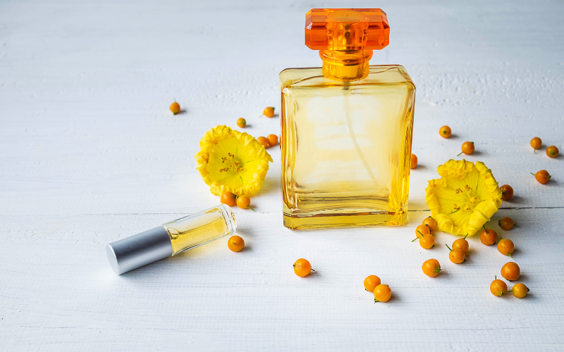 Tip na originální dárek k padesátinám - výroba vlastního parfému